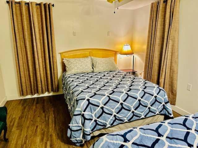 Views Inside Yosemite-Timber Lodge-Sleeps 6 Yosemite West Eksteriør billede